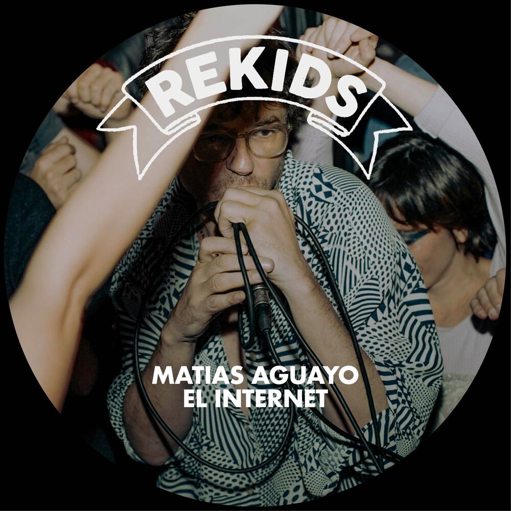 El Internet cover