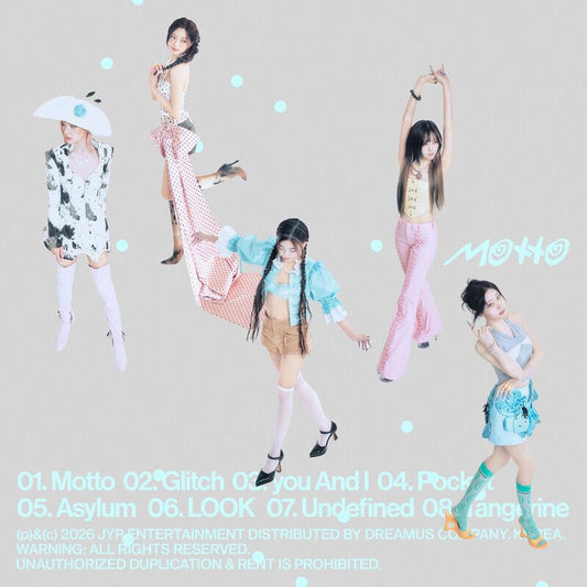 Motto[Photobook B ver.] cover