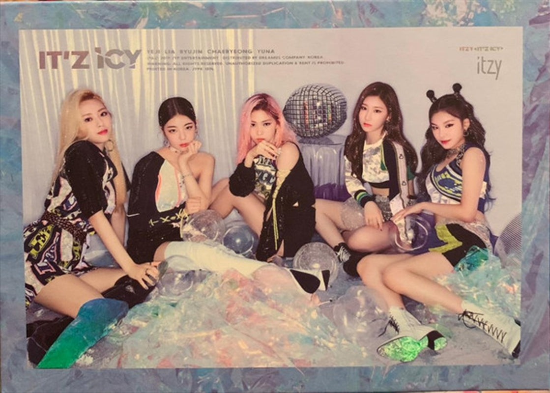 It'sz Icy (Random Cover) (Incl. 80pg Photobook + 2 Photocards)