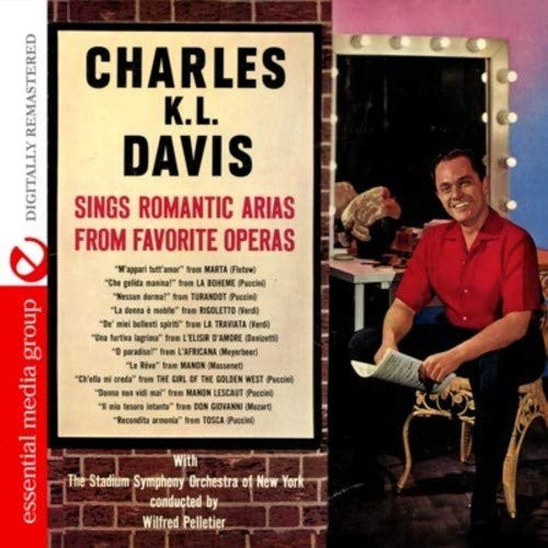 Sings Romantic Arias From Favorite Operas (Digitally Remastered)