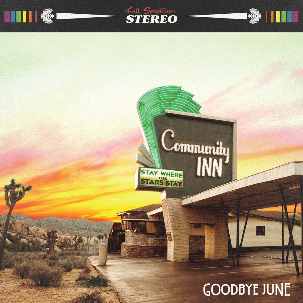 Community Inn (Digipack CD & guitar plectrum)